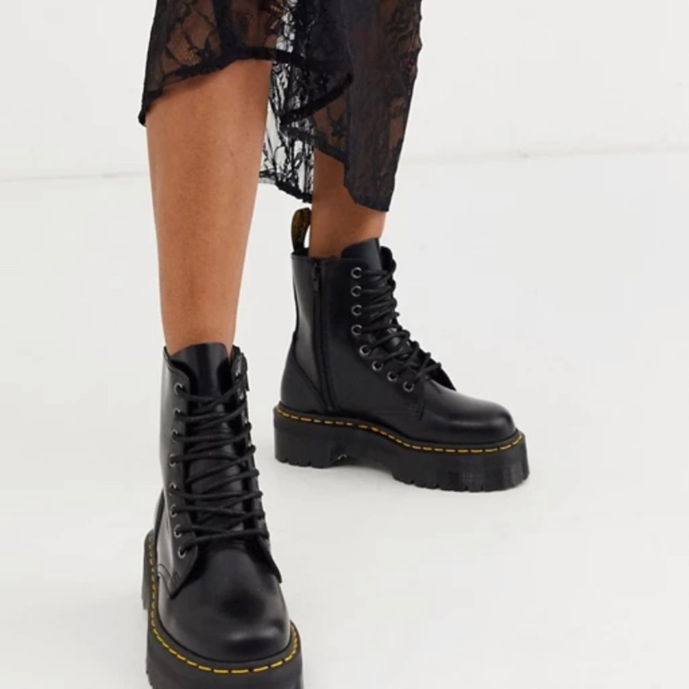 Dr Martens Jadon Flatform Chunky Boots